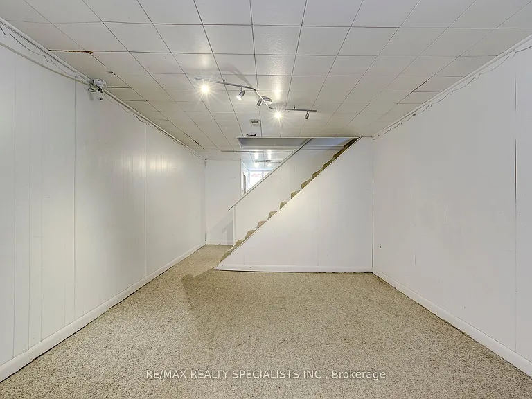 59 Ofield Rd — Photo 33