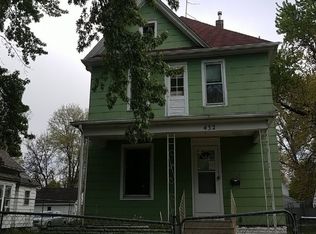 432 Edwards St, Waterloo, IA 50703