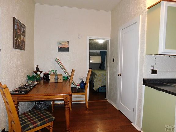 5th image of 1207 E Orman Ave