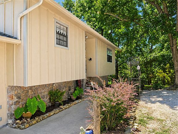 3rd image of 95 Lady Mary Ln