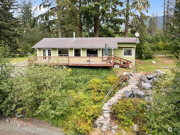 2nd image of 31014 Mountain Loop Highway