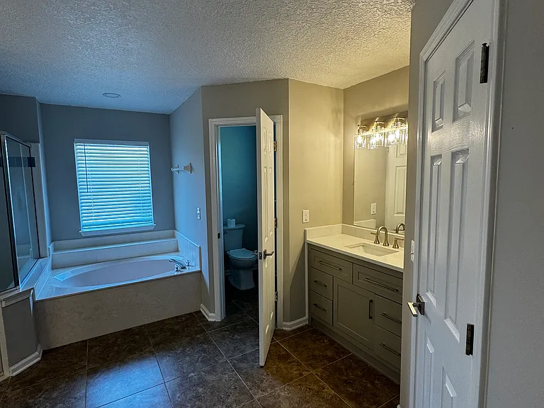 701 Cherry St — Photo 17