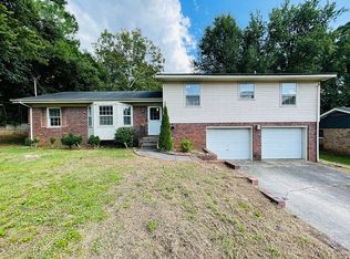2704 Dry Creek Dr NW, Huntsville, AL 35810