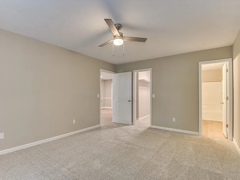 100 Kelly Dr SW — Photo 28