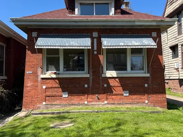 7010 S Prairie Ave, Chicago, IL 60637