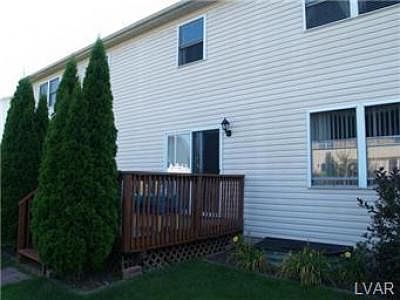 4th image of 2620 Middle Way