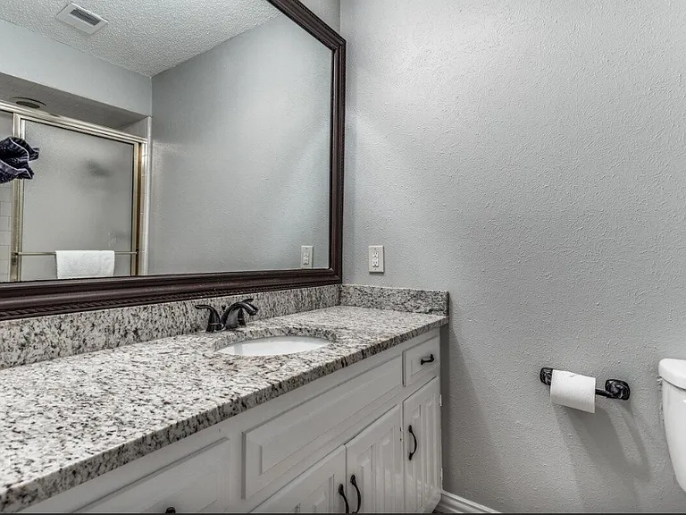 1908 Morningstar Trl — Photo 19