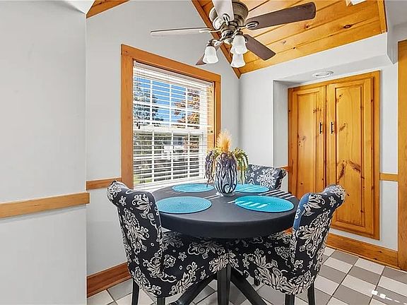 5th image of 45 Denver St #2