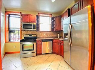 775 Franklin Ave APT 3R, Brooklyn, NY 11238