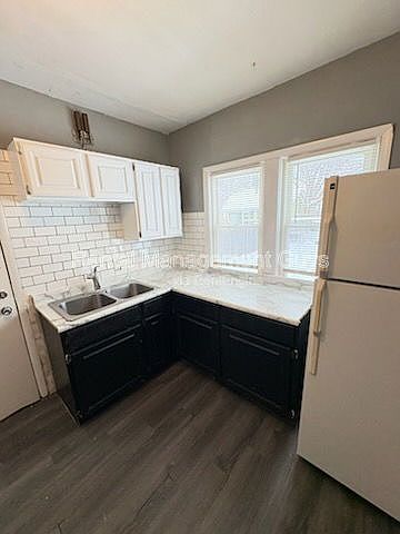 1st image of 4126 Girard Ave N #1