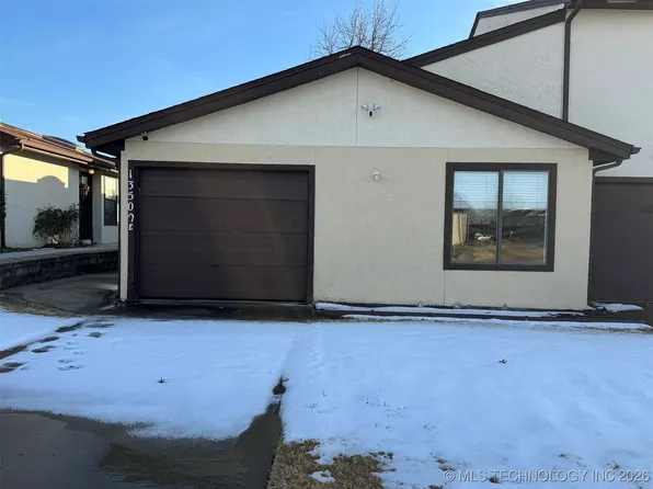 13502 E 30th Pl, Tulsa, OK 74134