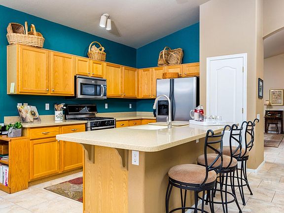 3rd image of 12270 N New Dawn Ave
