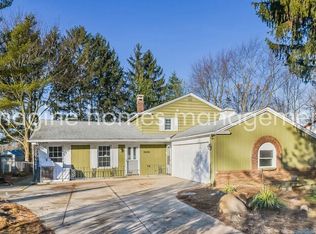 15430 Howe Rd, Strongsville, OH 44136