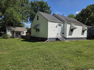 3324 S 2nd St, Southern View, IL 62703