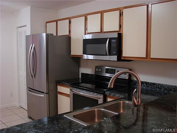 3rd image of 1364 Churchill Cir APT 104
