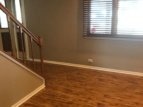 2nd image of 87 Brantwood Ave