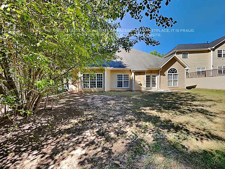 467 Greyhawk Way — Photo 17