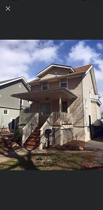 1st image of 3431 W 136th St