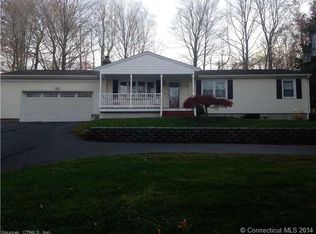 79 Walnut Ln, Northford, CT 06472