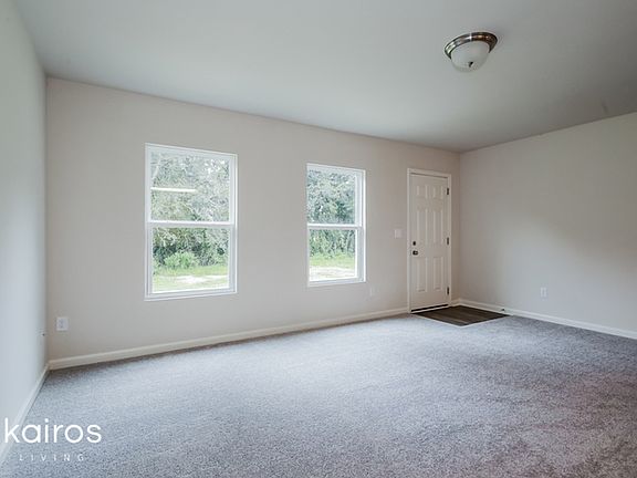 5th image of 5023 Sandy Hill Dr