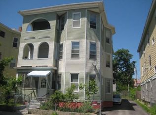 6 Pelham St, Worcester, MA 01609