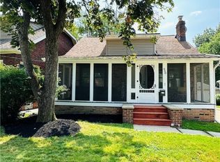 660 Johnson Ave, Bedford, OH 44146