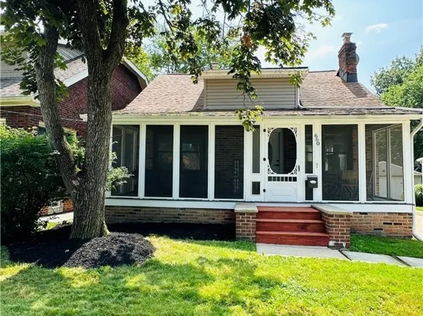 660 Johnson Ave, Bedford, OH 44146