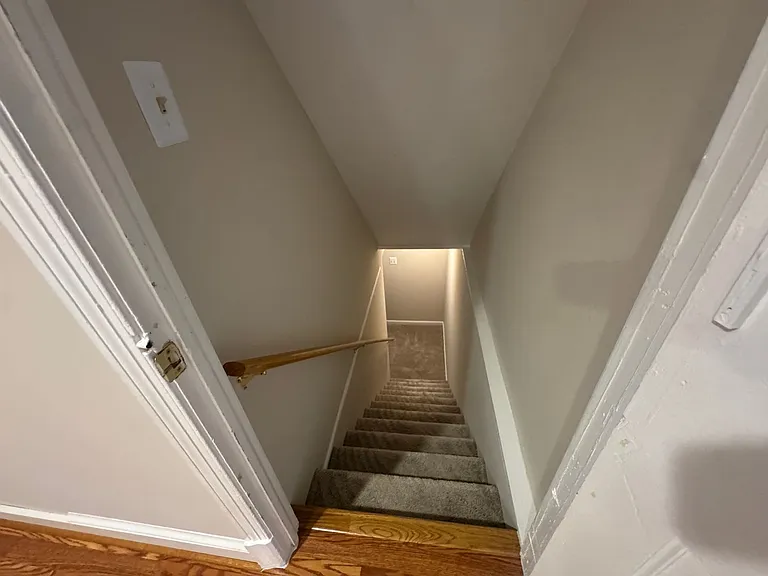 42 S Park Dr — Photo 23
