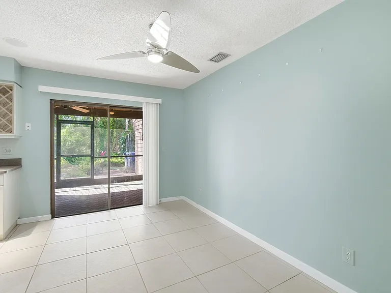 5306 Ridgewell Ct — Photo 12