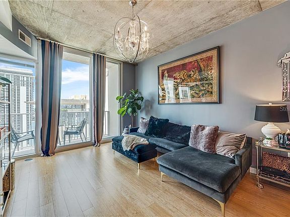 5th image of 155 Court Ave #1714