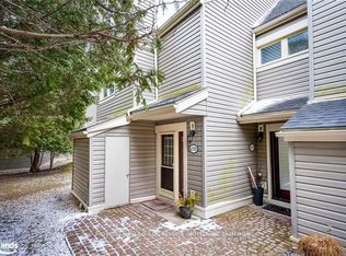 470 Oxbow Cres, Collingwood, ON L9Y 5B4