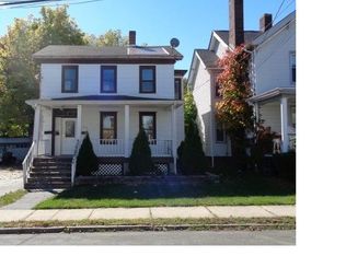 26 Houston Ave, Middletown, NY 10940