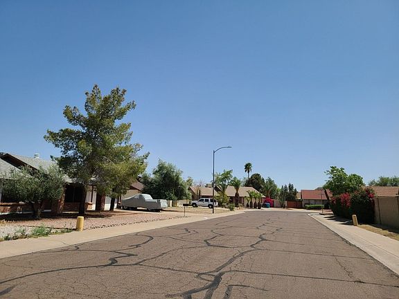 4th image of 18245 N 38th Dr