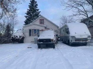 530 5th St NW, Chisholm, MN 55719