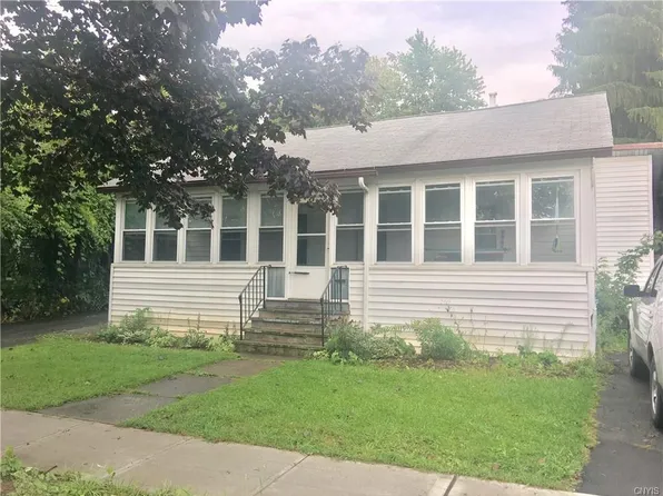 114 N Division St, Auburn, NY 13021