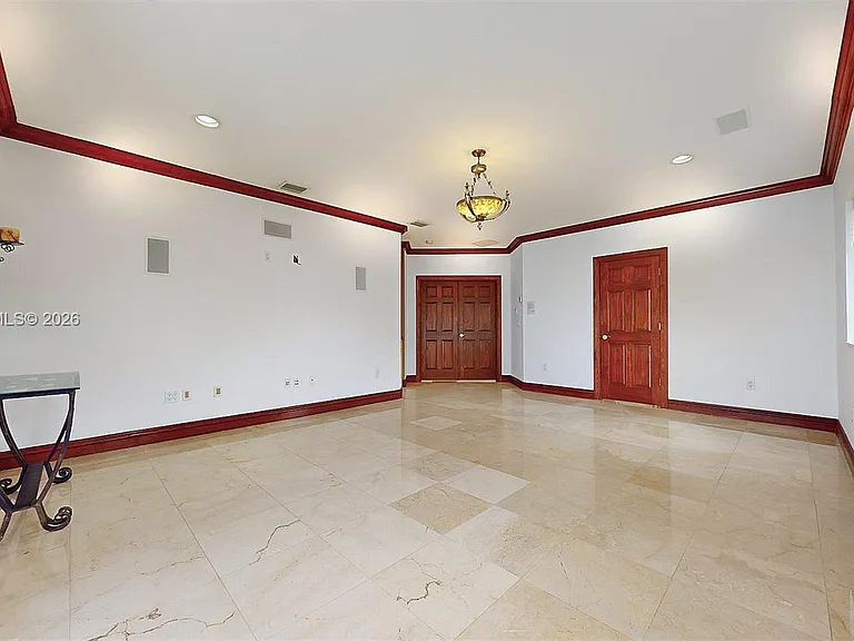 1131 Stillwater Dr — Photo 29