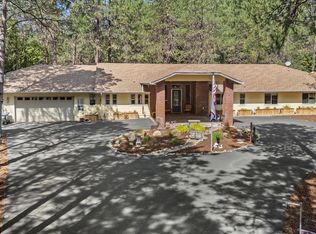 2075 Pleasant Creek Rd, Rogue River, OR 97537