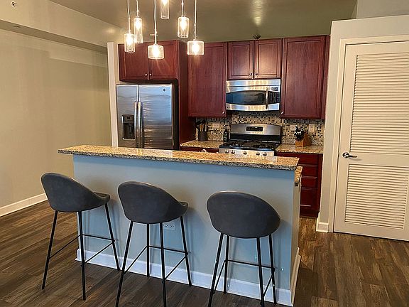3rd image of 310 S Michigan Ave Unit 1511
