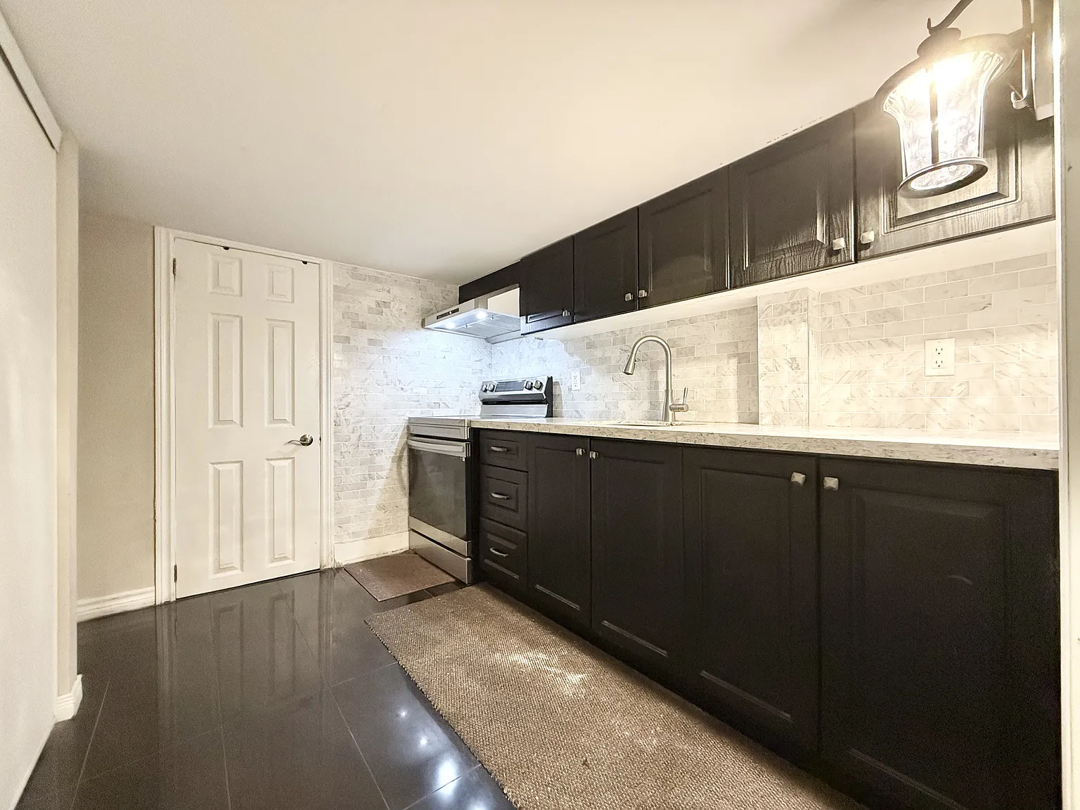 623 Huntingwood Drive Toronto — Photo 2