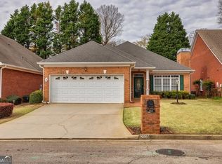 2105 Stockton Walk Ln, Snellville, GA 30078