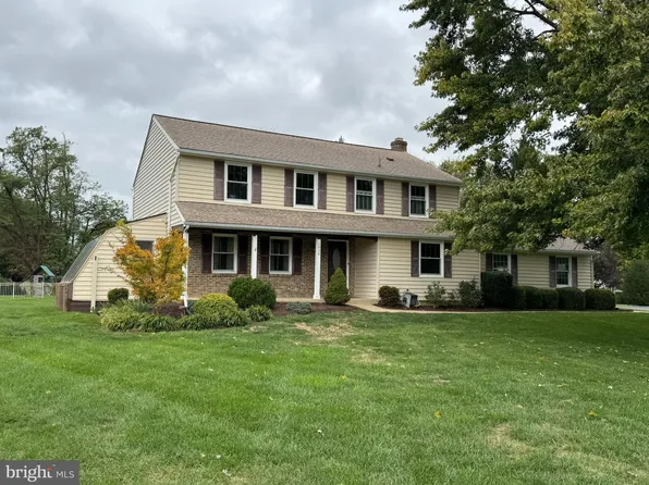 5834 Woodwinds Cir, Frederick, MD 21703