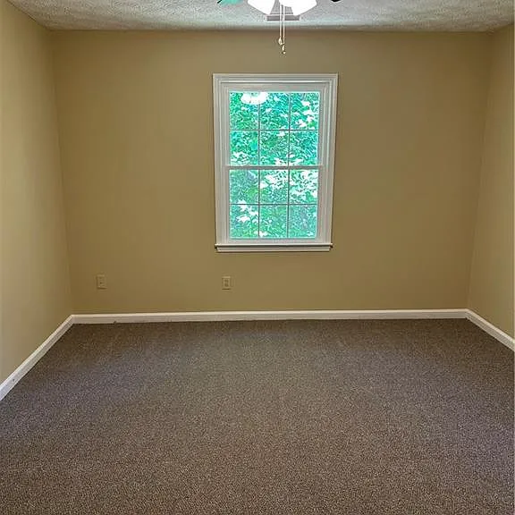 3305 Maple Ridge Ct — Photo 22