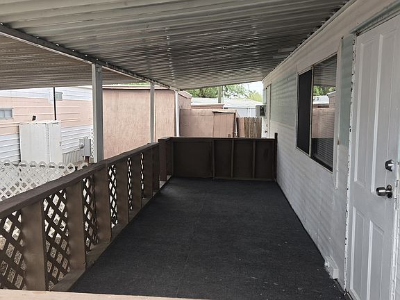 3rd image of 710 S Lawson Dr