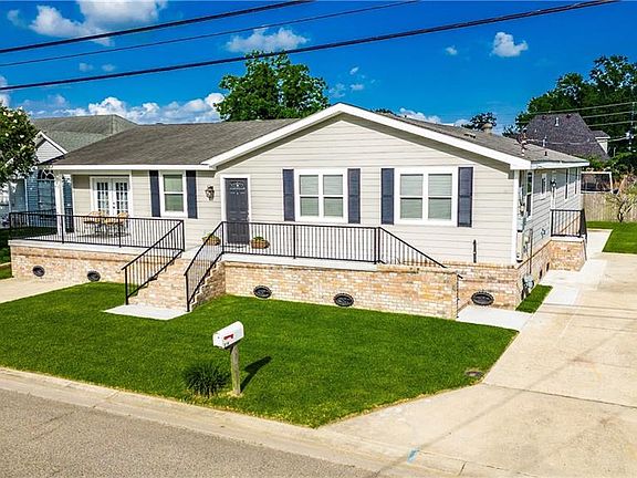 2nd image of 234 Murray Hill Dr