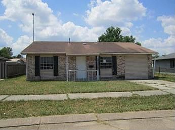 1st image of 412 Timberwood Dr
