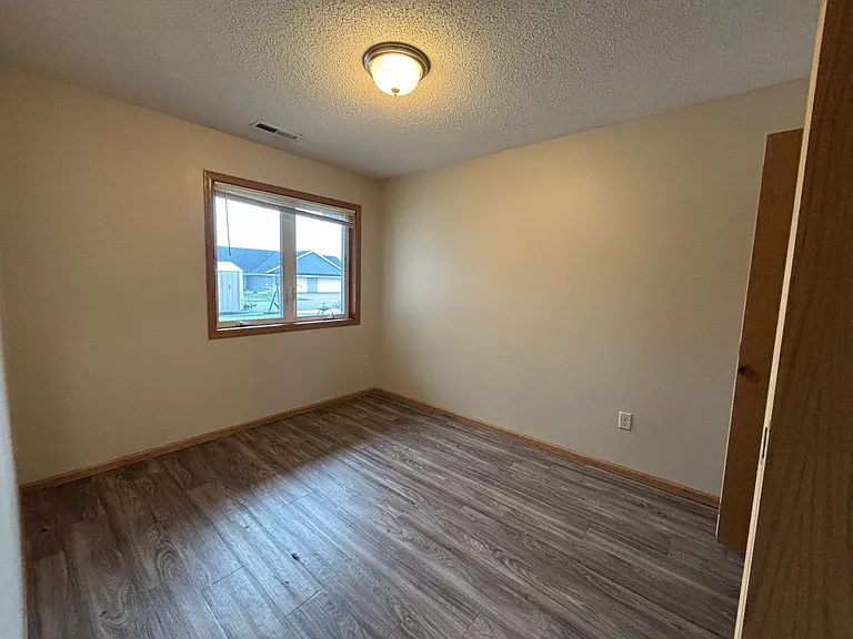1627C Gunston Dr — Photo 6