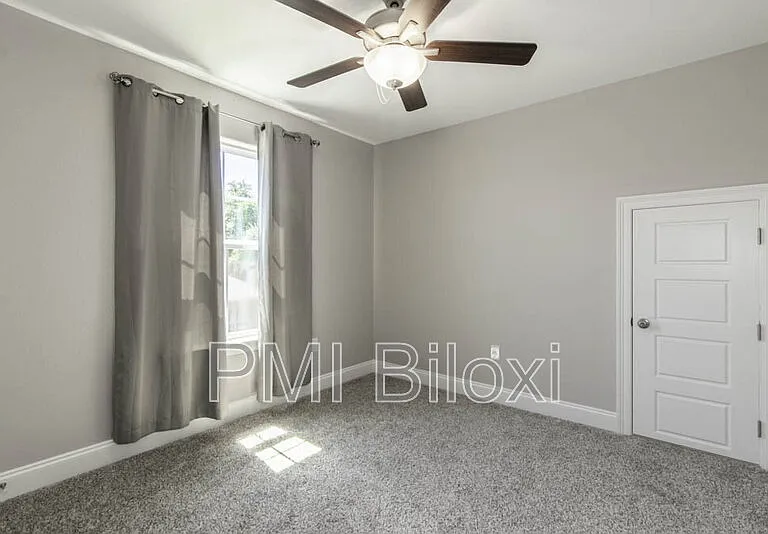 16982 W Landon Green Dr — Photo 35