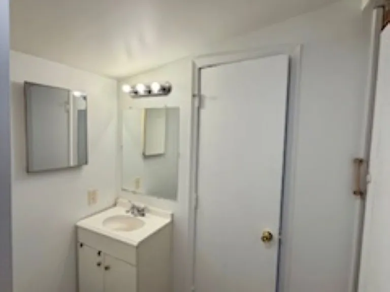 4010 Halifax Rd #1 — Photo 4