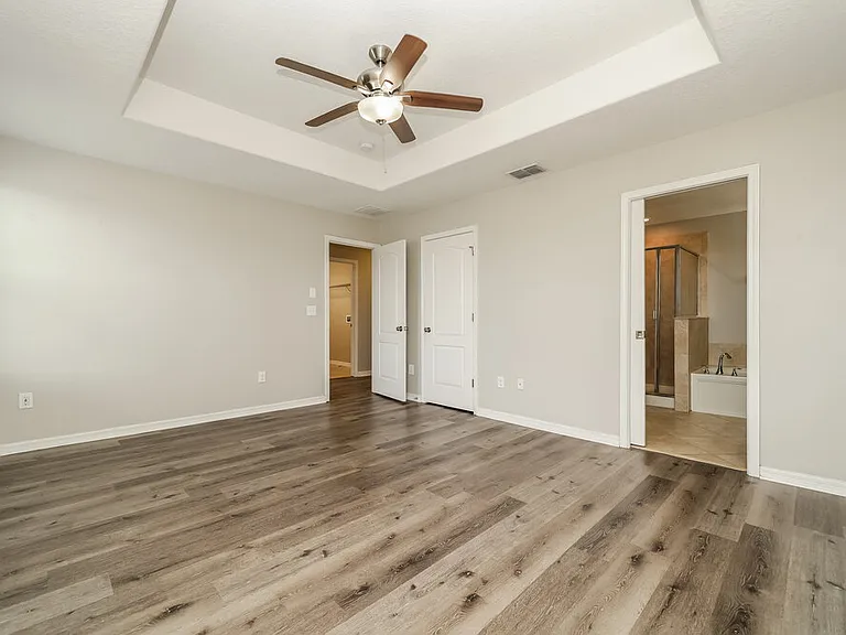 6402 Trent Creek Dr — Photo 9