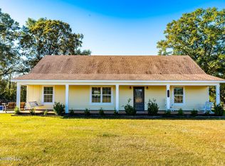 150B Byrd Ln, Lucedale, MS 39452